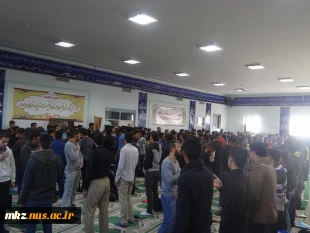 قرائت زیارت عاشورا در نمازخانه دانشکده در ایام محرم شهید دشت کربلا همراه با پذیرایی   8