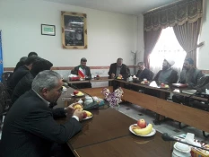 دومین نشست ریاست دانشگاه استان مرکزی با مسئولین استانی پیرامون اخذ مجوز استفاده از فضای سبز کنار مجموعه  10