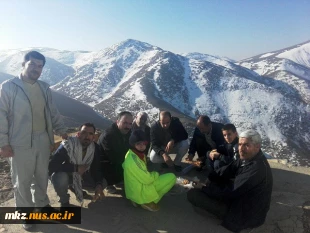 صعود به قله نورالشهدا توسط همکاران دانشکده فنی امیرکبیر اراک 8