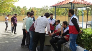 برگزاری انتخابات اعضای کانون هلال احمر دانشگاه  2
