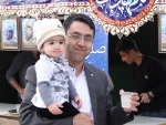 ایستگاه صلواتی در جلوی درب ورودی دانشگاه 3