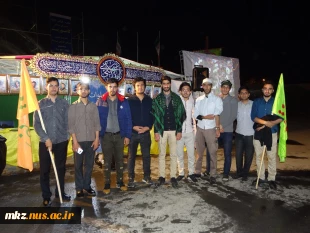 ایستگاه صلواتی در جلوی درب ورودی دانشگاه 10