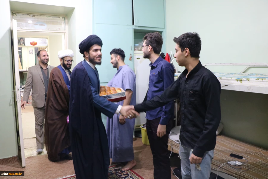 نشست صمیمی مسئولین و مدیریت حوزه علمیه استان مرکزی در خوابگاه پسران دانشگاه فنی و حرفه ای استان مرکزی در آستانه 27آذرماه سالروز شهادت آیت الله مفتح(وحدت حوزه و دانشگاه) 6